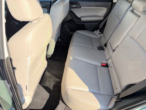 Used 2015 Subaru Forester 2.5i Limited image 8