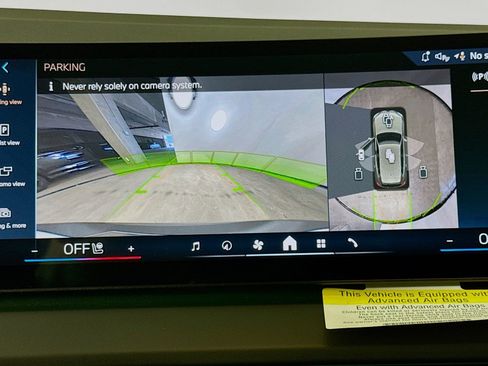 Used 2025 BMW X3 xDrive30i w/ Premium Package image 13