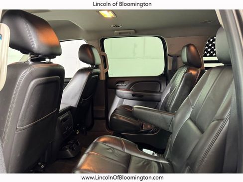 Used 2011 Chevrolet Suburban LT w/ Luxury Package AWD/4WD image 43