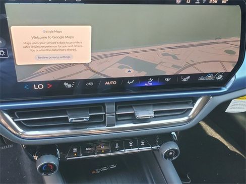 New 2026 Chevrolet Equinox EV LT image 14