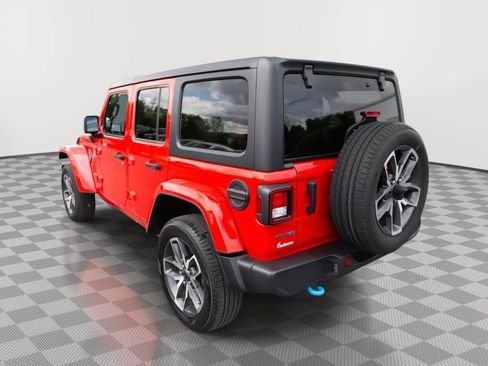 Used 2024 Jeep Wrangler Unlimited AWD/4WD image 7