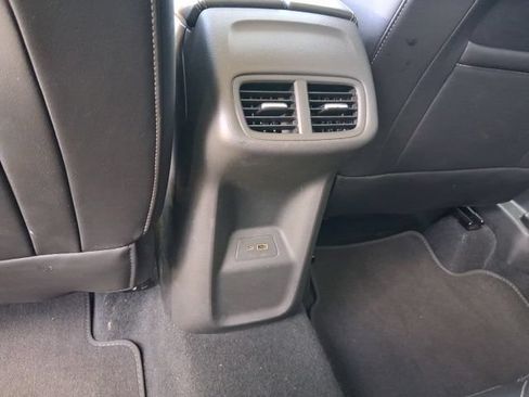 Used 2024 Buick Envision Preferred AWD/4WD image 24