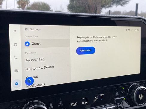 New 2026 Toyota Highlander Platinum image 24