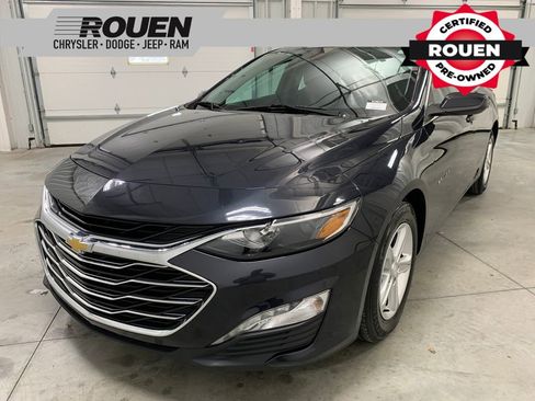 Used 2023 Chevrolet Malibu LT image 1