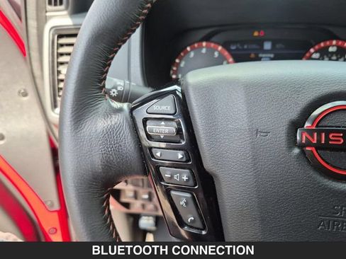 Used 2024 Nissan Frontier PRO-4X w/ Technology Package AWD/4WD image 18