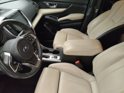 Used 2019 Subaru Ascent Limited AWD/4WD image 17