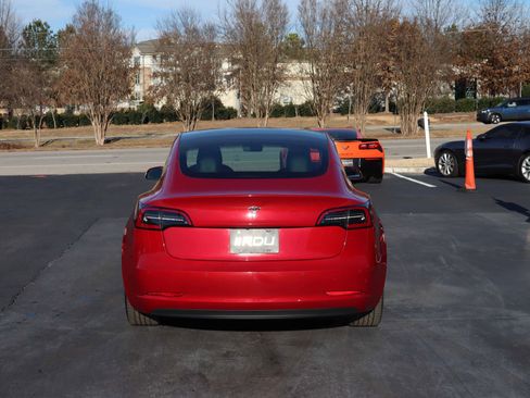 Used 2018 Tesla Model 3 Long Range image 10