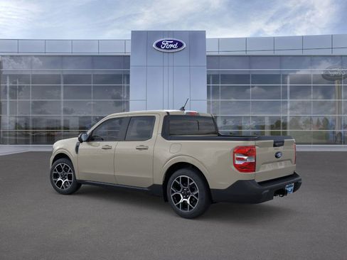 New 2025 Ford Maverick Lariat image 4