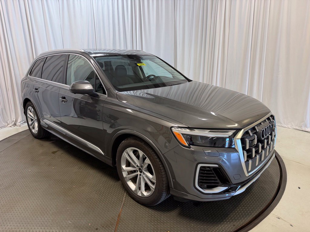 Used 2026 Audi Q7 3.0T Premium Plus AWD/4WD image 19