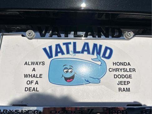 Used 2024 Volkswagen GTI SE w/ SE Leather Seats Package image 36