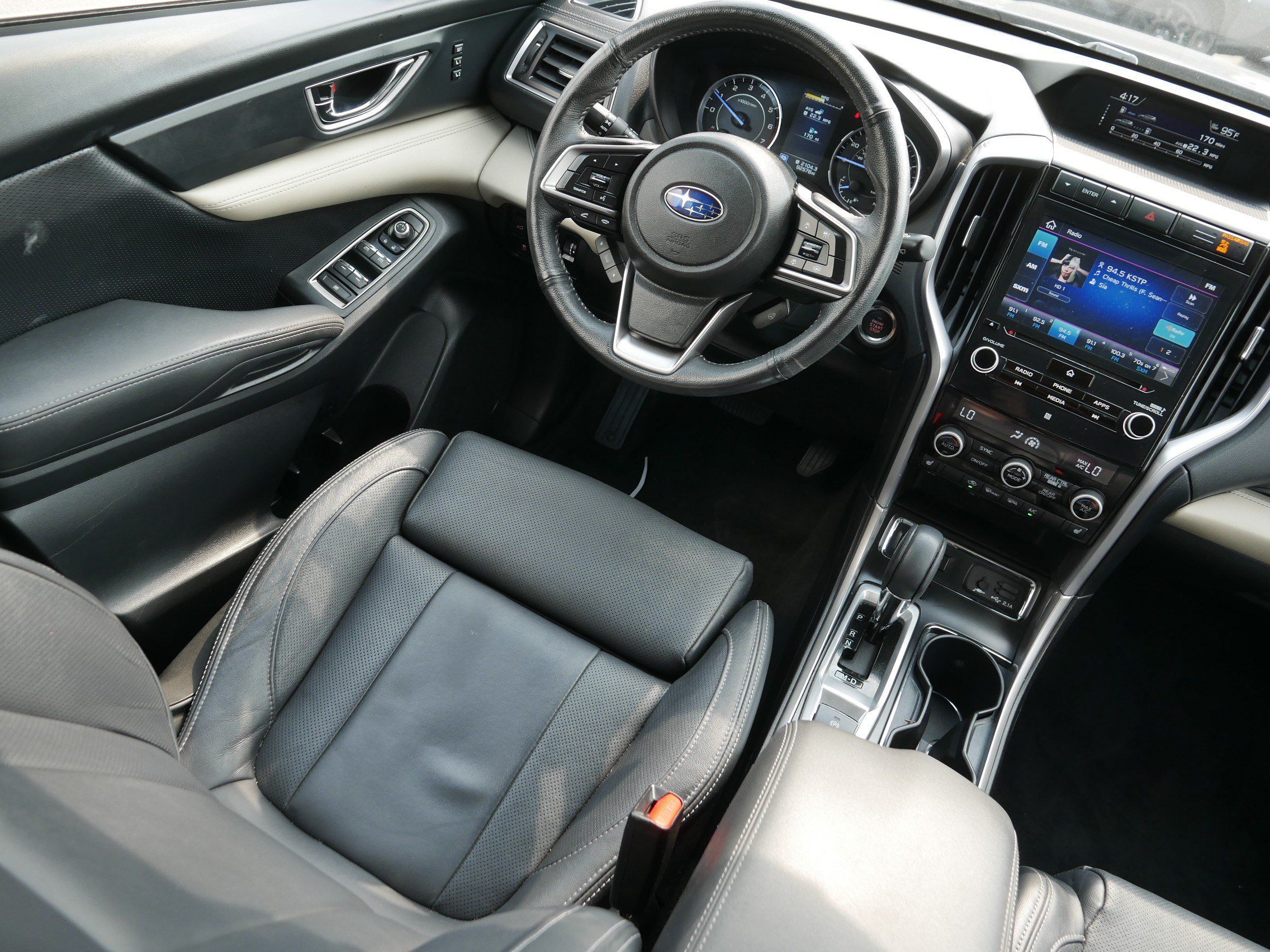 Used 2022 Subaru Ascent Limited AWD/4WD image 9