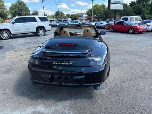 Used 2003 Porsche 911 Carrera 4 image 32