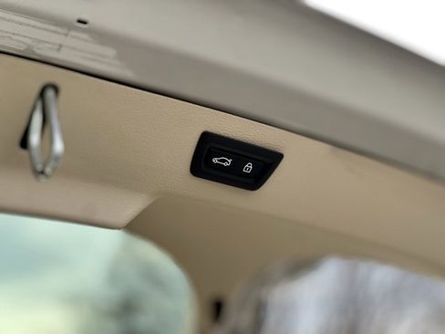 Used 2015 BMW X6 xDrive50i image 46