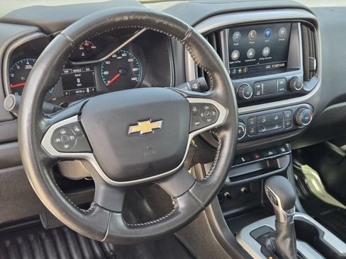 Used 2022 Chevrolet Colorado LT w/ Fleet Safety Package RWD image 26