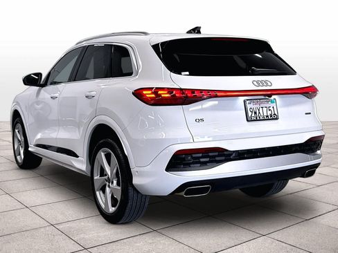 Used 2025 Audi Q5 Premium Plus w/ Premium Plus AWD/4WD image 13