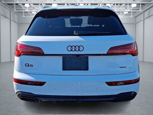 Used 2024 Audi Q5 e Premium Plus image 6