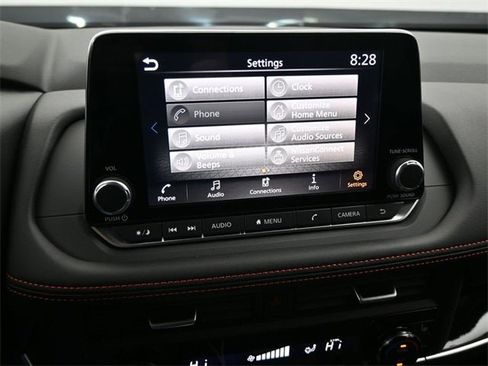 New 2026 Nissan Rogue SV image 15