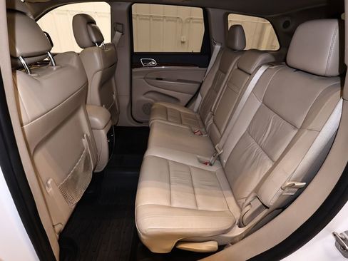 Used 2013 Jeep Grand Cherokee Limited w/ Trailer Tow Group image 15