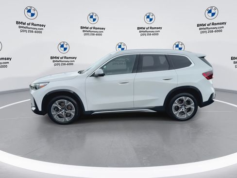 Used 2024 BMW X1 xDrive28i w/ Convenience Package AWD/4WD image 5