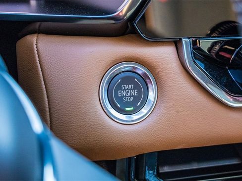 New 2026 GMC Canyon AT4 image 25