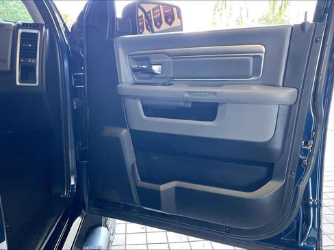 Used 2019 RAM 1500 Warlock AWD/4WD image 19