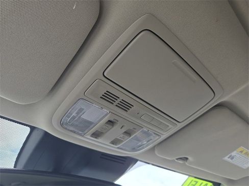 Used 2022 Honda CR-V EX-L image 19