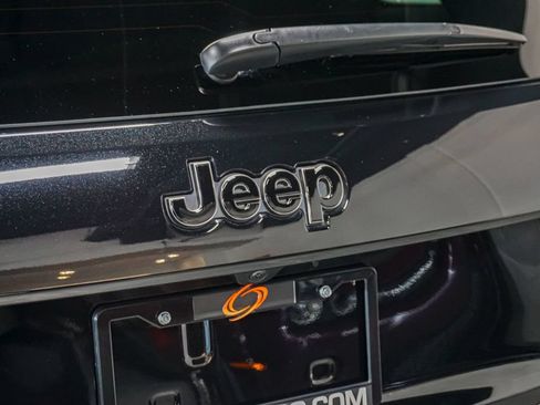 Used 2021 Jeep Grand Cherokee Trackhawk AWD/4WD image 41