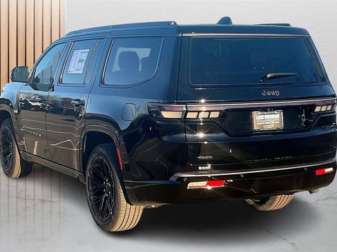 New 2026 Jeep Grand Wagoneer Limited AWD/4WD image 7