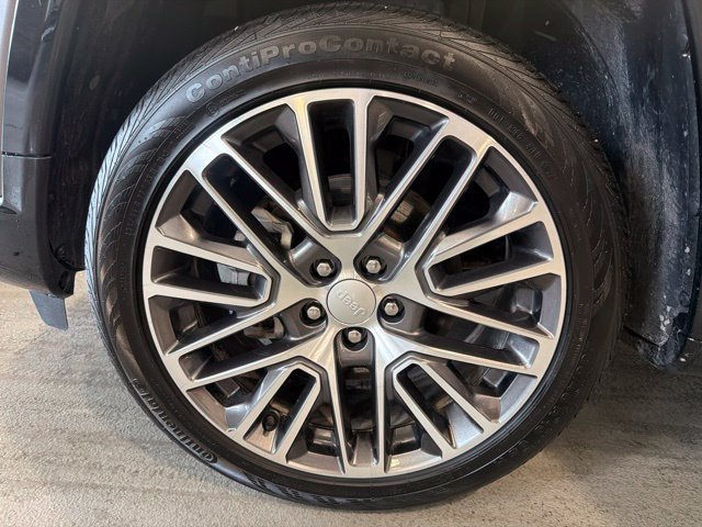 Used 2022 Jeep Compass Limited w/ Elite Group AWD/4WD image 29