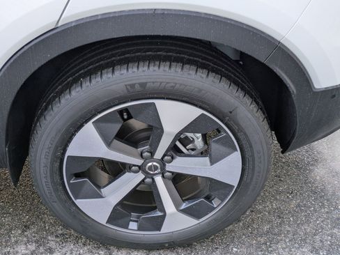 New 2026 Volvo XC40 B5 Plus w/ Climate Package image 17