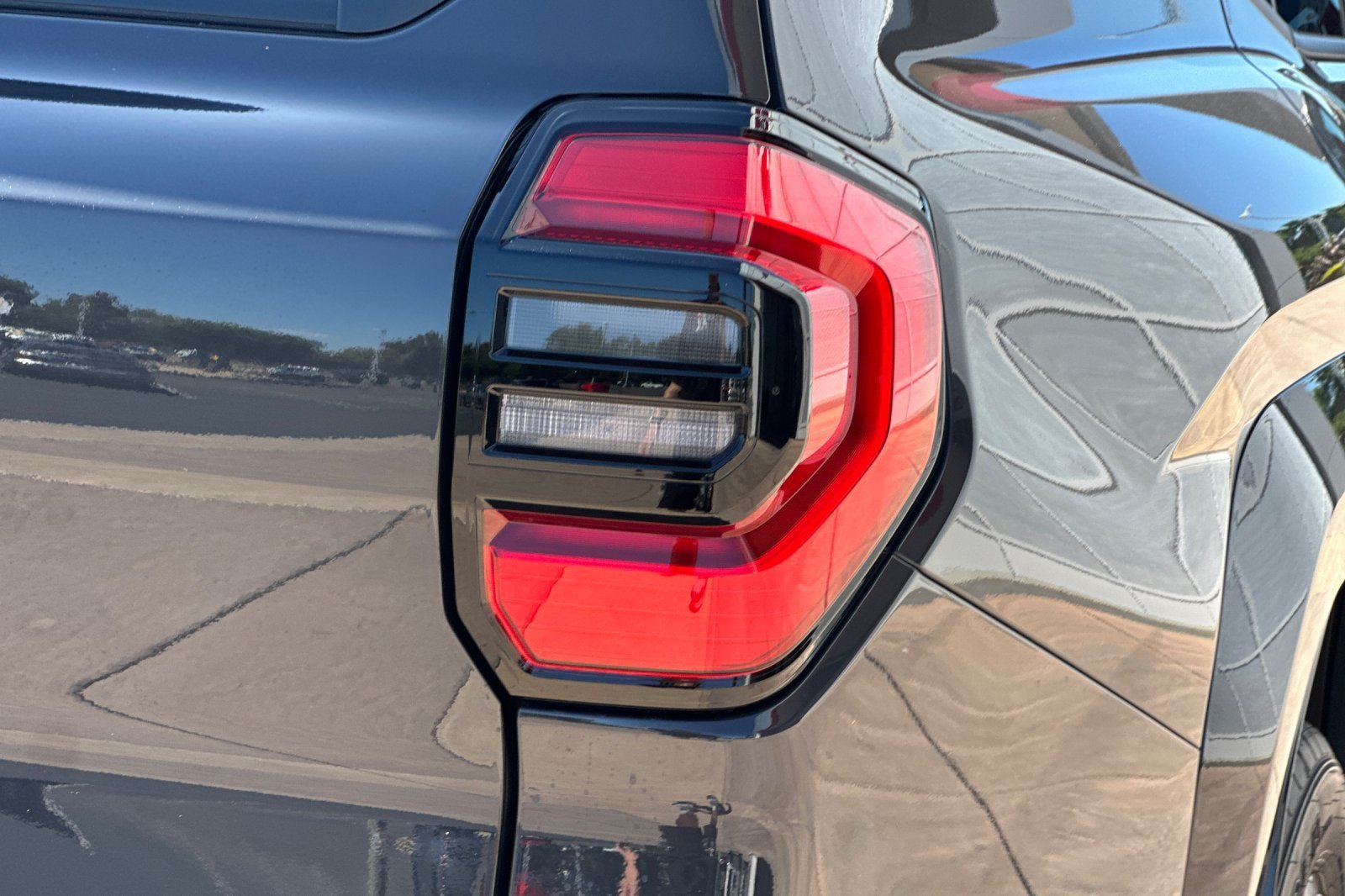 New 2026 Toyota 4Runner Limited AWD/4WD image 30