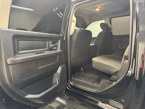 Used 2019 RAM 1500 Express w/ Wheel & Sound Group AWD/4WD image 24