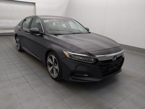 Used 2018 Honda Accord Touring image 14