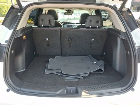 Used 2021 Buick Encore GX Essence w/ Advanced Technology Package AWD/4WD image 31