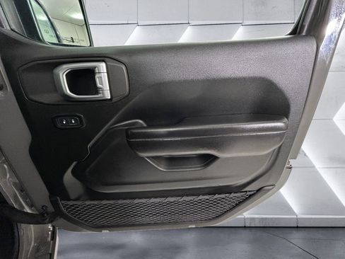 Used 2020 Jeep Wrangler Unlimited Sport S image 15