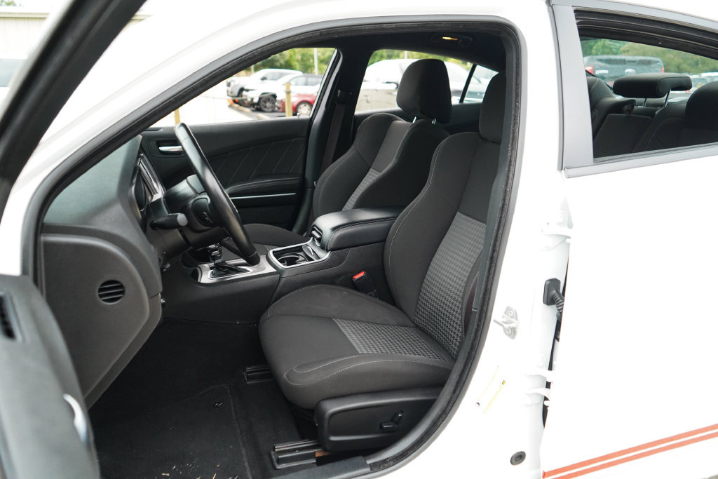 Used 2023 Dodge Charger GT RWD image 7