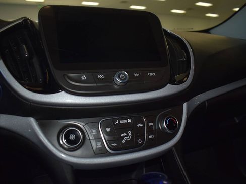 Used 2018 Chevrolet Volt LT FWD image 24