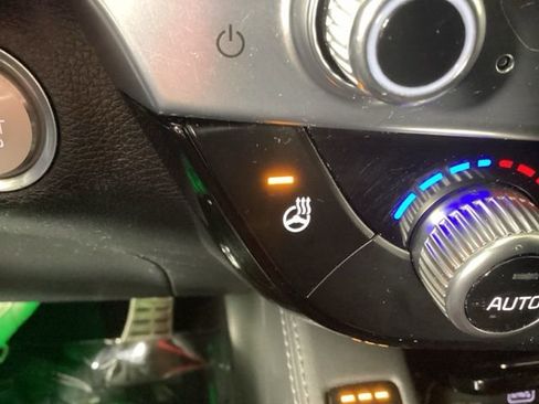 Used 2021 Kia Telluride SX w/ SX Prestige Package image 26