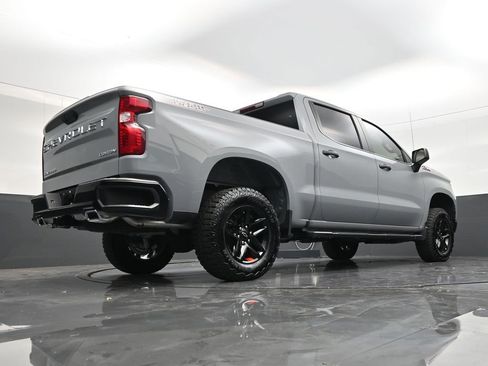 Used 2025 Chevrolet Silverado 1500 Custom Trail Boss AWD/4WD image 25