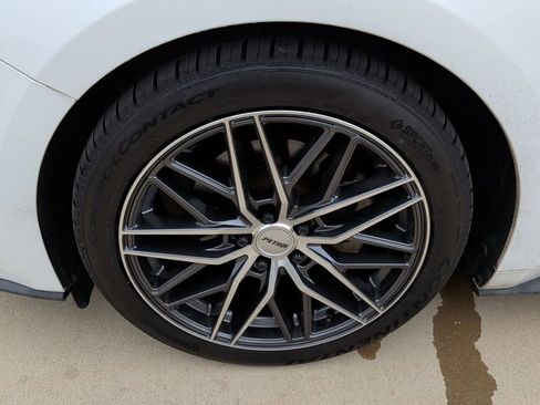 Used 2018 Ford Mustang Premium w/ Pony Package image 35