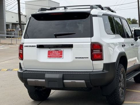 New 2026 Toyota Land Cruiser AWD/4WD image 7