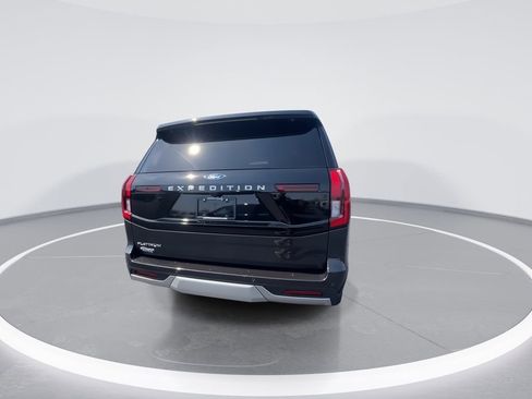 New 2026 Ford Expedition Platinum image 7