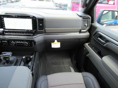 New 2025 Chevrolet Silverado 1500 ZR2 w/ Technology Package image 16