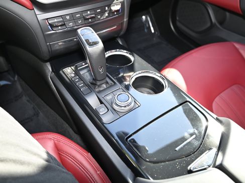 Certified 2022 Maserati Ghibli Modena Q4 image 29