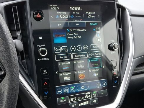 Certified 2025 Subaru Crosstrek 2.0i Premium image 17