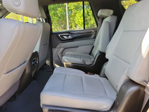 Used 2023 Chevrolet Tahoe LT image 12