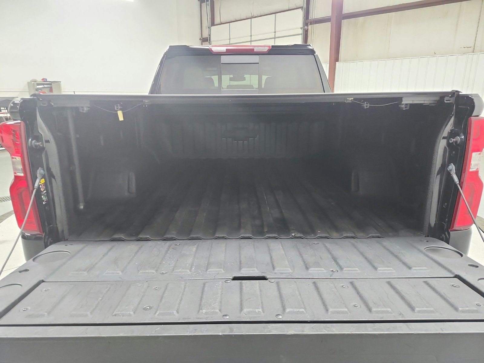 Used 2024 Chevrolet Silverado 1500 RST AWD/4WD image 46