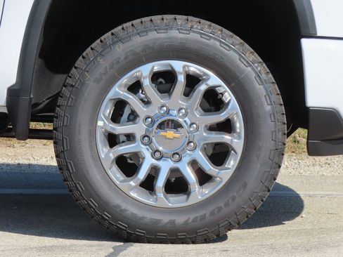 New 2025 Chevrolet Silverado 2500 LTZ w/ Z71 Chrome Sport Edition image 20