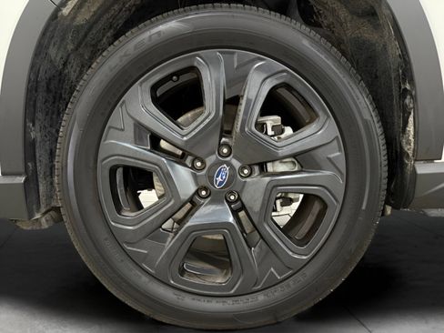 Used 2025 Subaru Ascent Bronze Edition image 24