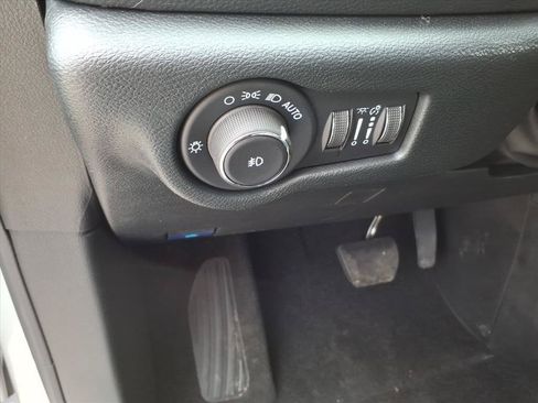 New 2026 Chrysler Pacifica Limited w/ S Appearance Package AWD/4WD image 10